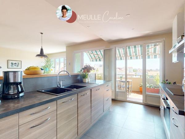 Appartement
         3 pièces
        - 79 m² Exclusivité 340 000 € *