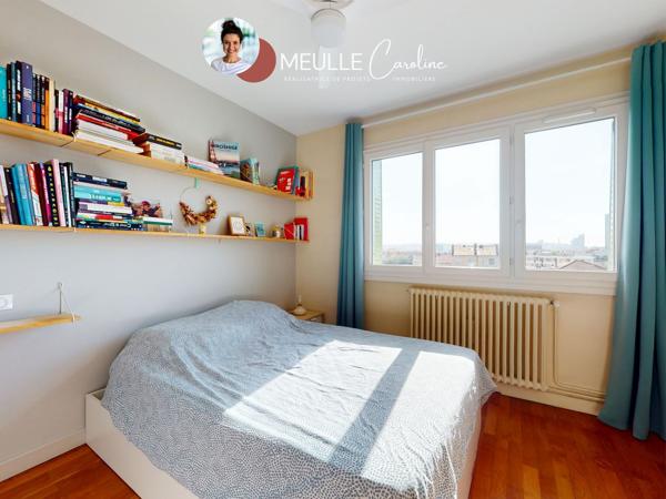 Appartement
         3 pièces
        - 79 m² Exclusivité 340 000 € *