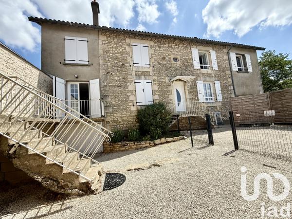 Immeuble à vendre 121 m² Vouillé