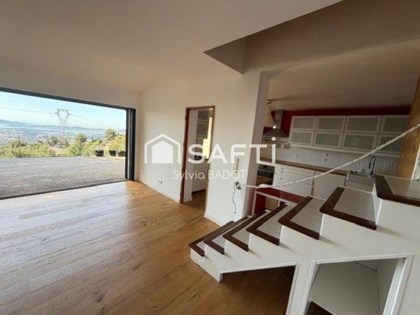 TOULON OUEST MAISON T4 SUR  500m2 + GARAGE