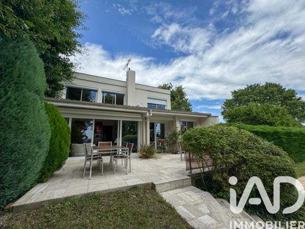 Maison à vendre 7 pièces 120 m² La Ville-du-Bois