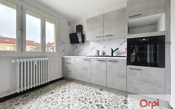Appartement à louer    4 pièces • 70,83 m2 Montluçon