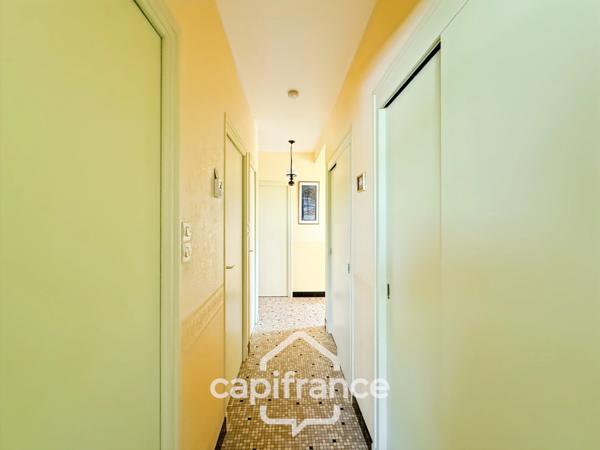 Maison à vendre 5 pièces PONTIVY (56) avec grand terrain