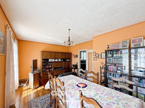 Maison à vendre 5 pièces PONTIVY (56) avec grand terrain
