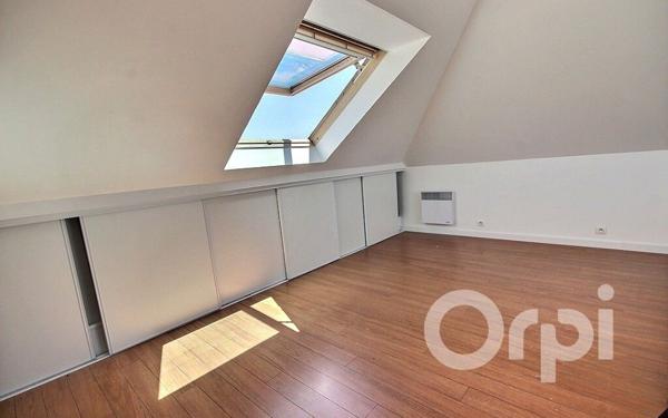 Maison à vendre    5 pièces • 86 m2 Élancourt