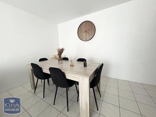 Appartement à louer 3 pièces 63.08m² Cambrai (59400)