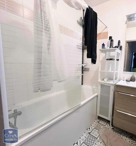 Appartement à louer 3 pièces 63.08m² Cambrai (59400)