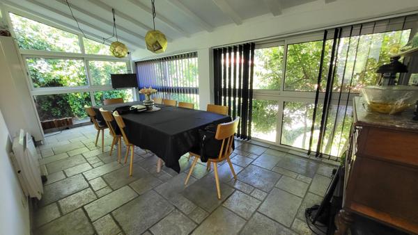 Belle maison de caractère avec gites et piscine