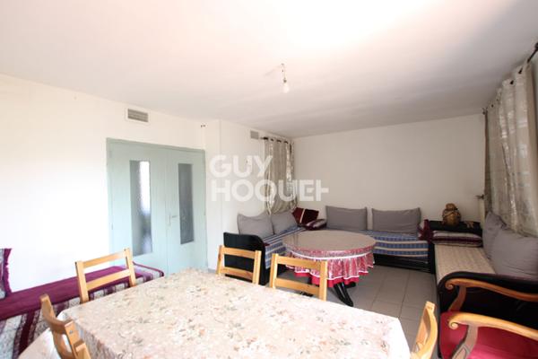 À vendre : Appartement spacieux de 5 pièces à Avignon, quartier Monclar