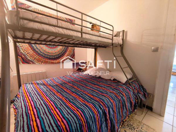 RDJ - T2 en très bon état avec terrasse privative