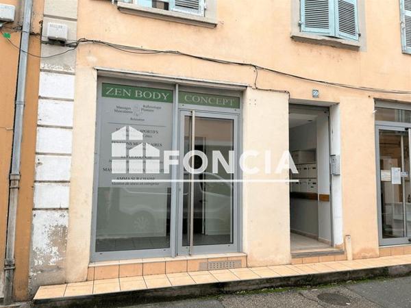 Location Local commercial 1 pièce 33.44 m² - 20 RUE DU COLOMBIER Voiron 38500