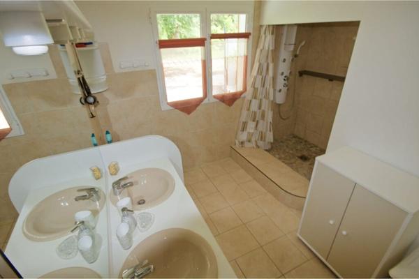 Maison piscine et jacuzzi 7 pièce(s) 203 m2