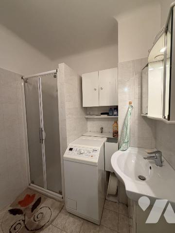 Menton centre, 3 pièces de 77 m² proche des tennis 