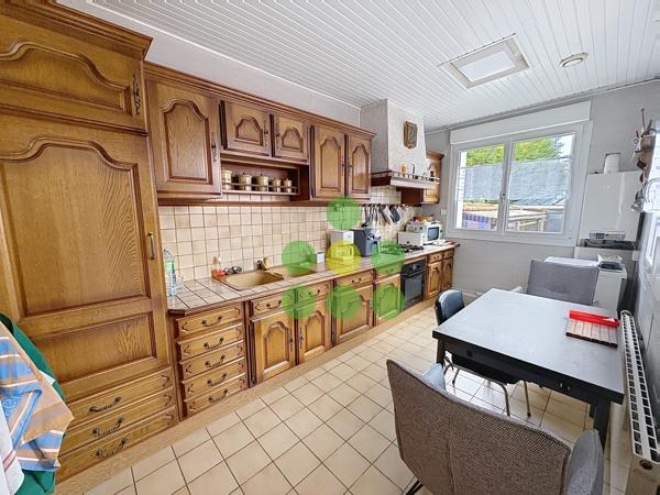Maison
         5 pièces
        - 130 m² 269 000 € *