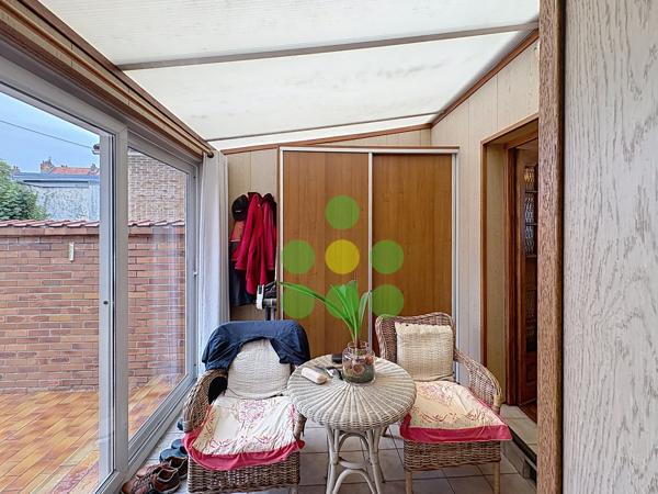 Maison
         5 pièces
        - 130 m² 269 000 € *