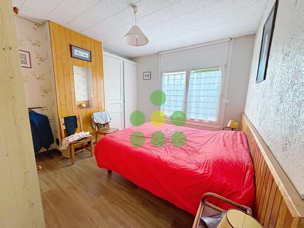 Maison
         5 pièces
        - 130 m² 269 000 € *