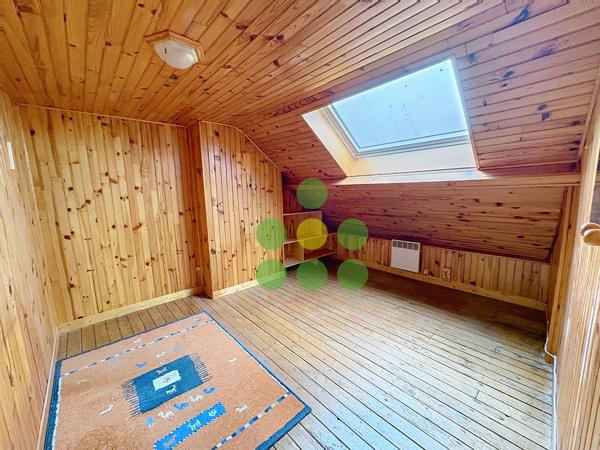 Maison
         5 pièces
        - 130 m² 269 000 € *