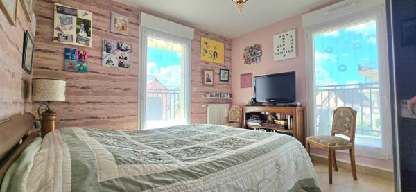Superbe Appartement T4 , récent gare et centre à pieds !