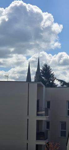 Superbe Appartement T4 , récent gare et centre à pieds !