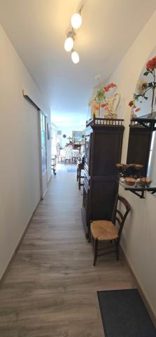 Superbe Appartement T4 , récent gare et centre à pieds !