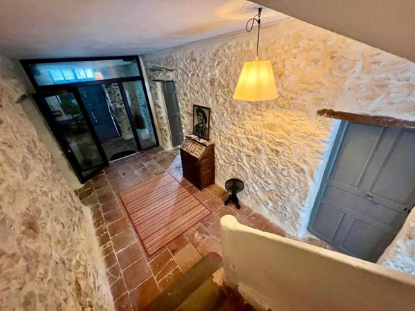 En exclusivité : Grande maison 214 m² – Idéal gîtes / chambres d’hôtes / demeure familiale – Jardin – Proche Lézignan-Corbières – 309 000 € FAI