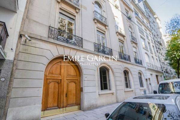 Appartement Parera 5 pièce(s) 332 m2