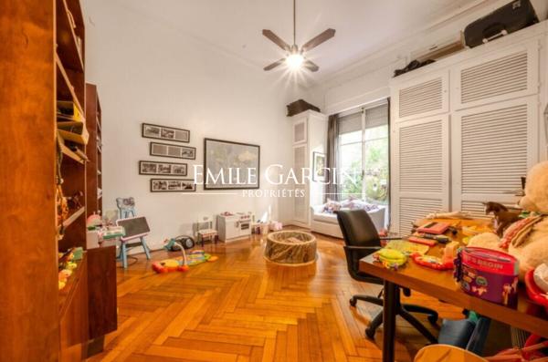 Appartement Parera 5 pièce(s) 332 m2