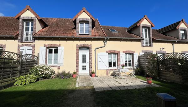 Maison à vendre à Nogent le Phaye - Référence 3061