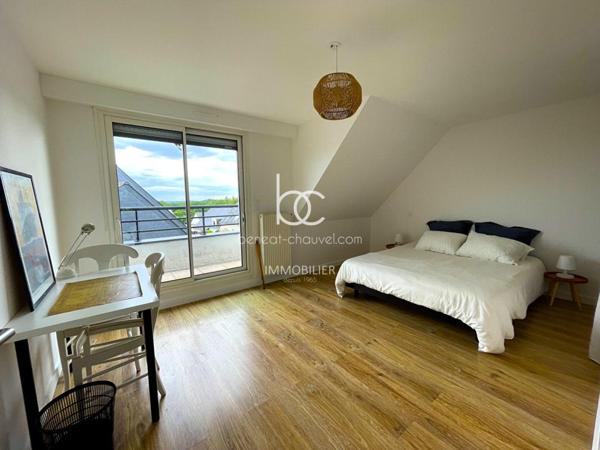 THEIX NOYALO Maison 6 pièces 155 m²