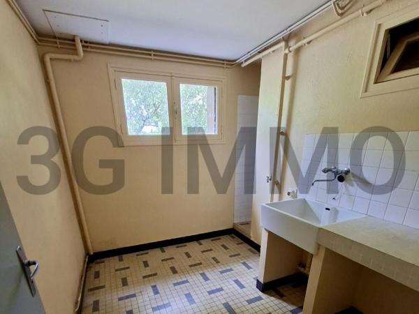 Vente / Maison et grand terrain