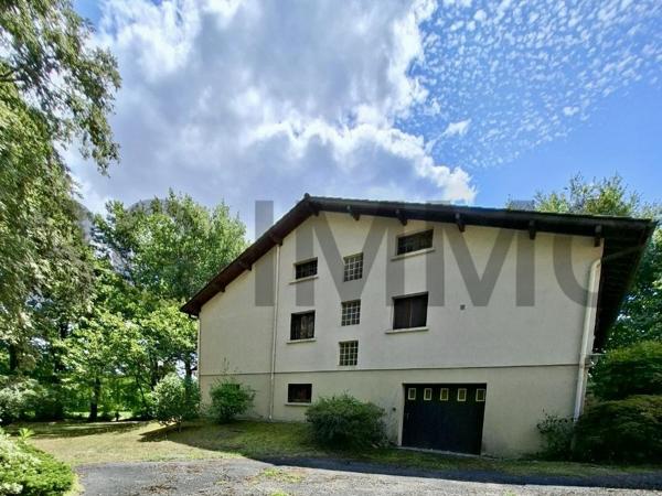 Vente / Maison et grand terrain