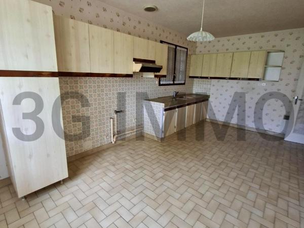 Vente / Maison et grand terrain