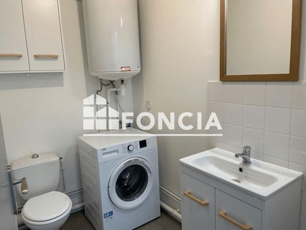 Location Studio meublé 23.34 m² - 17 AVENUE KENNEDY Orleans La Source 45100