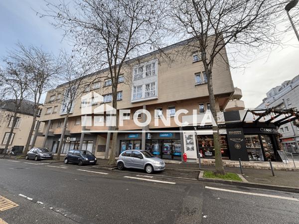 Location Studio meublé 20.19 m² - 13 RUE DU GRAND FAUBOURG Chartres 28000