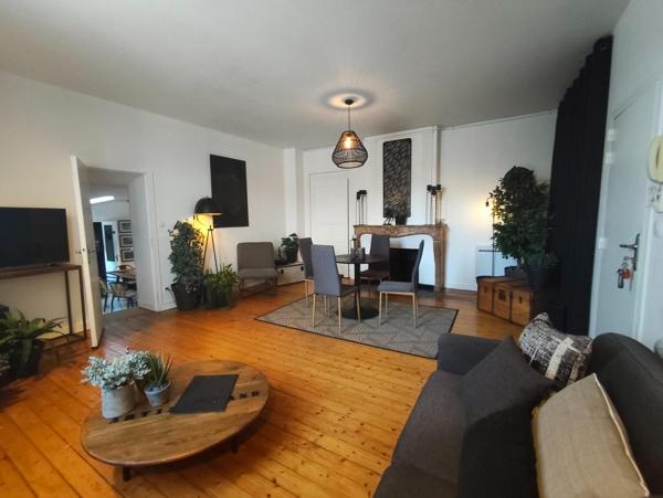 APPARTEMENT DE CARACTÈRE