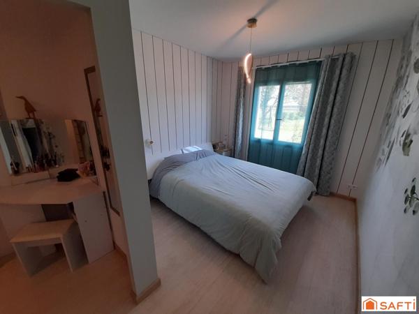 Magnifique propriété de 2012, 185m2 aux belles prestations