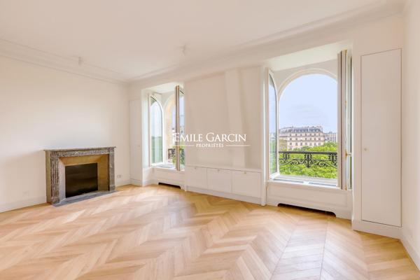 Location vide - Paris 75008- 4 pièces- 2 chambres- Avenue Montaigne