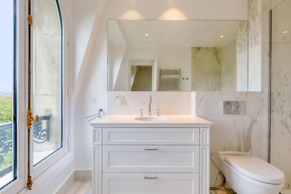 Location vide - Paris 75008- 4 pièces- 2 chambres- Avenue Montaigne