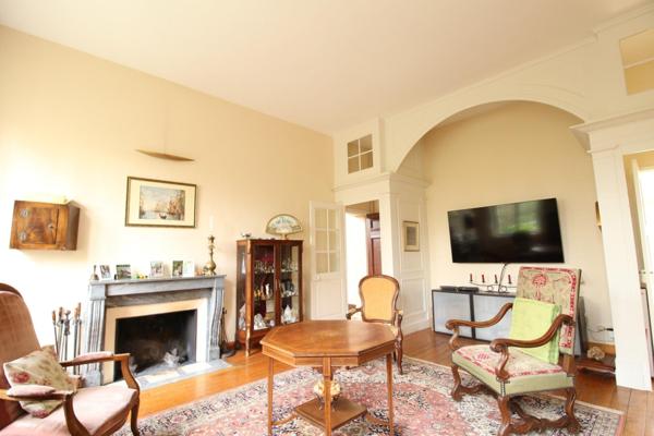 MAISON DE MAITRE  412M2 + 6200M2 DE PARC