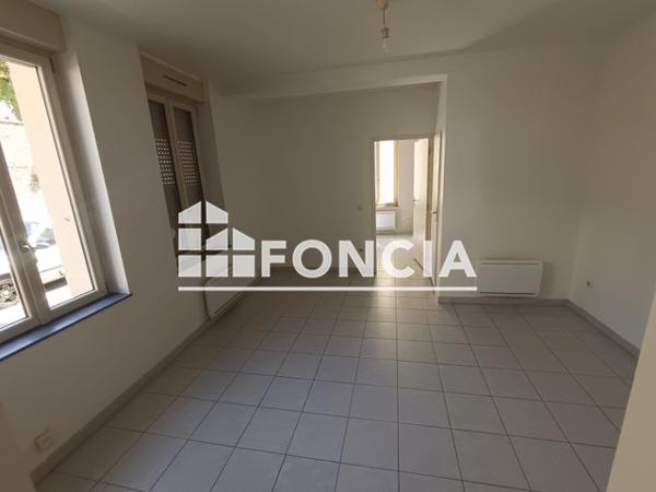 Location Appartement 2 pièces 42 m² - 14 RUE VILLEBOIS MAREUIL Saint-quentin 02100