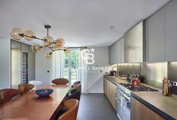 Maison 10 pièces à vendre St Tropez - 83990 / Réf: 86691250GM