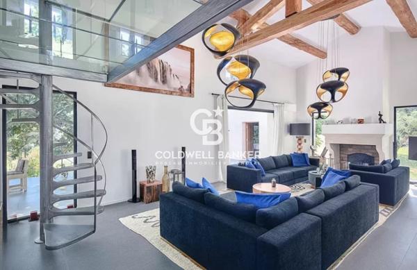 Maison 10 pièces à vendre St Tropez - 83990 / Réf: 86691250GM