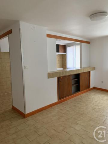 Immeuble à vendre  360 m2 CLERMONT L HERAULT - 34