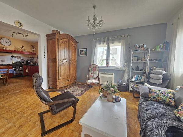 Appartement dernier étage - 34400 - Lunel-Viel