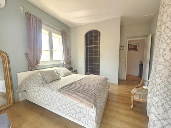 Appartement dernier étage - 34400 - Lunel-Viel