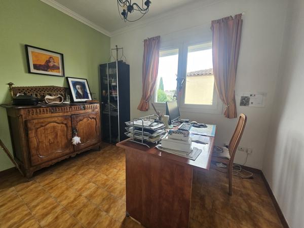 Appartement dernier étage - 34400 - Lunel-Viel