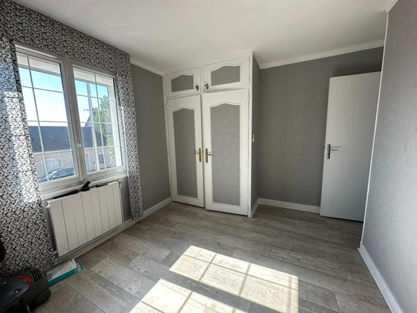 Maison de ville, 91 m², 4 pièces, garage, jardin