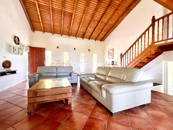 Vente Maison251 m² - 7 Pièces - SAINT FRANCOIS (97118)