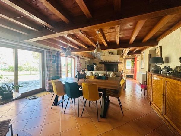 Maison ancienne Rivière-Saas-et-Gourby 205 m²