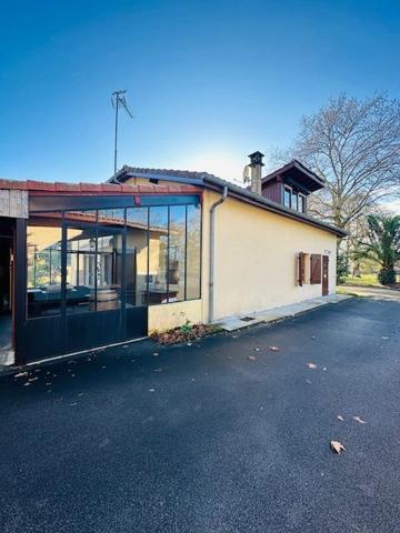 Maison ancienne Rivière-Saas-et-Gourby 205 m²